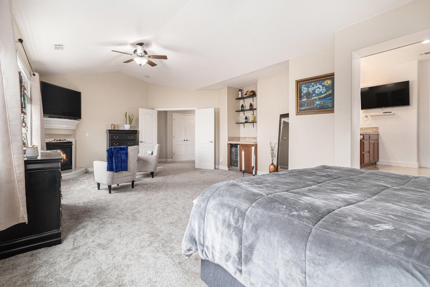 130 Ridge Crest Court