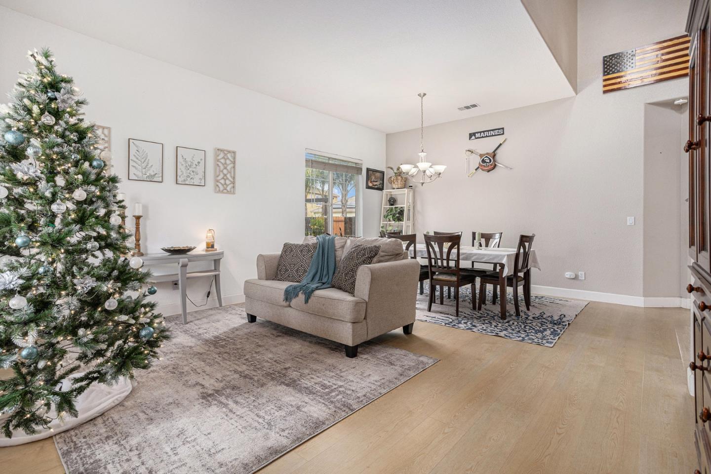 130 Ridge Crest Court