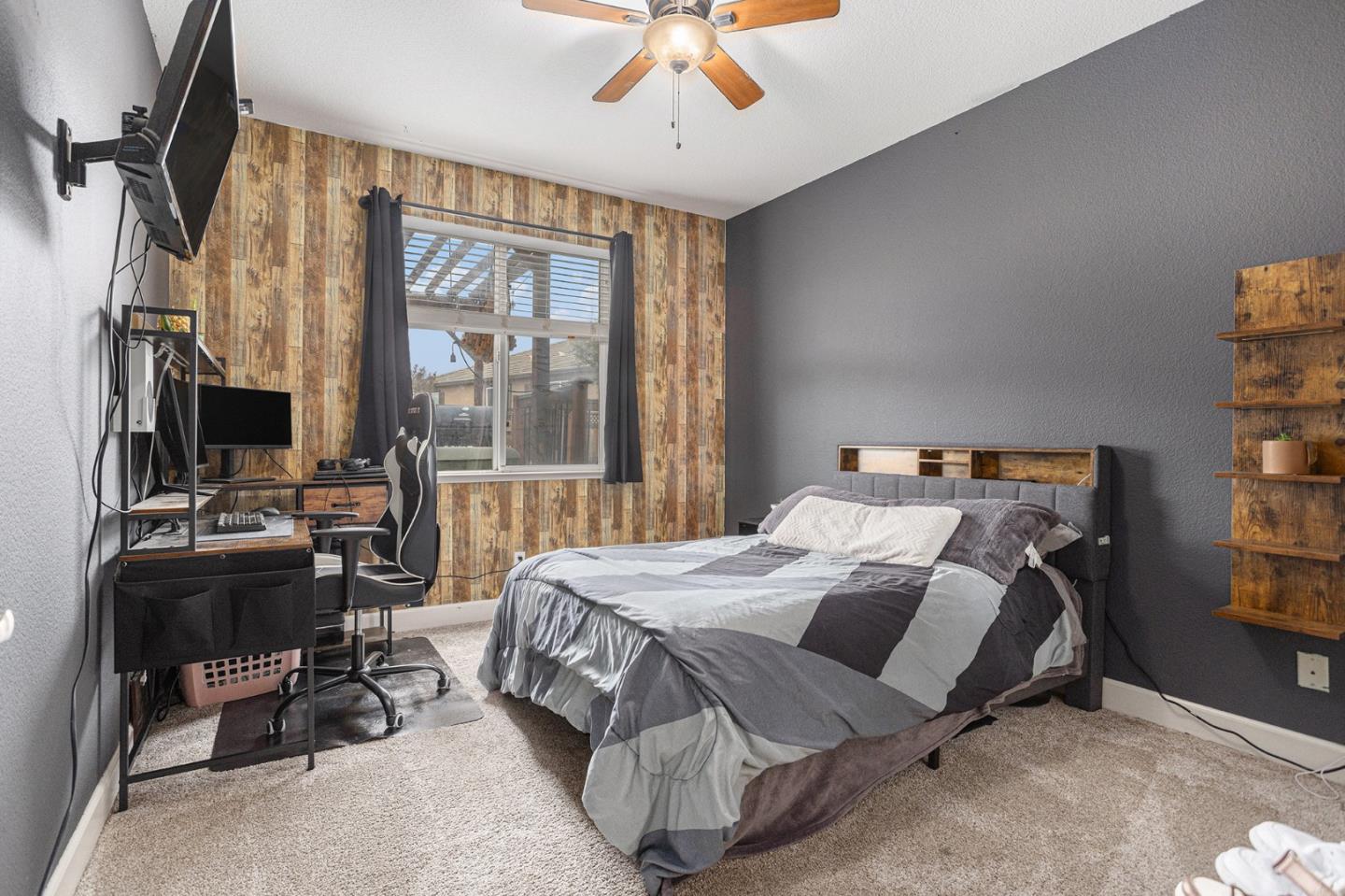 130 Ridge Crest Court