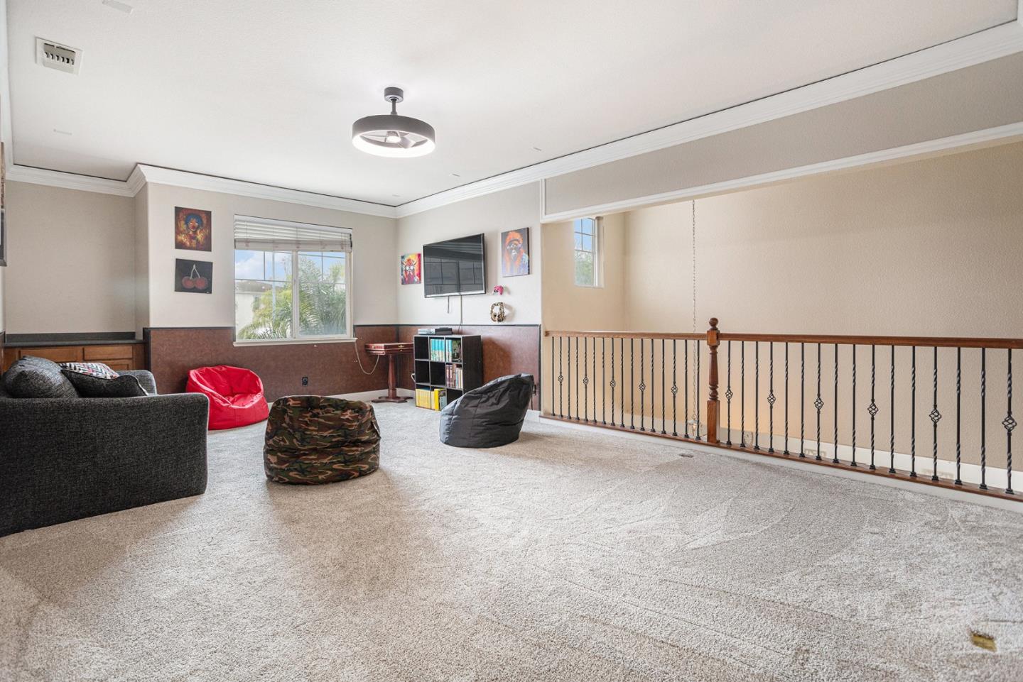 130 Ridge Crest Court