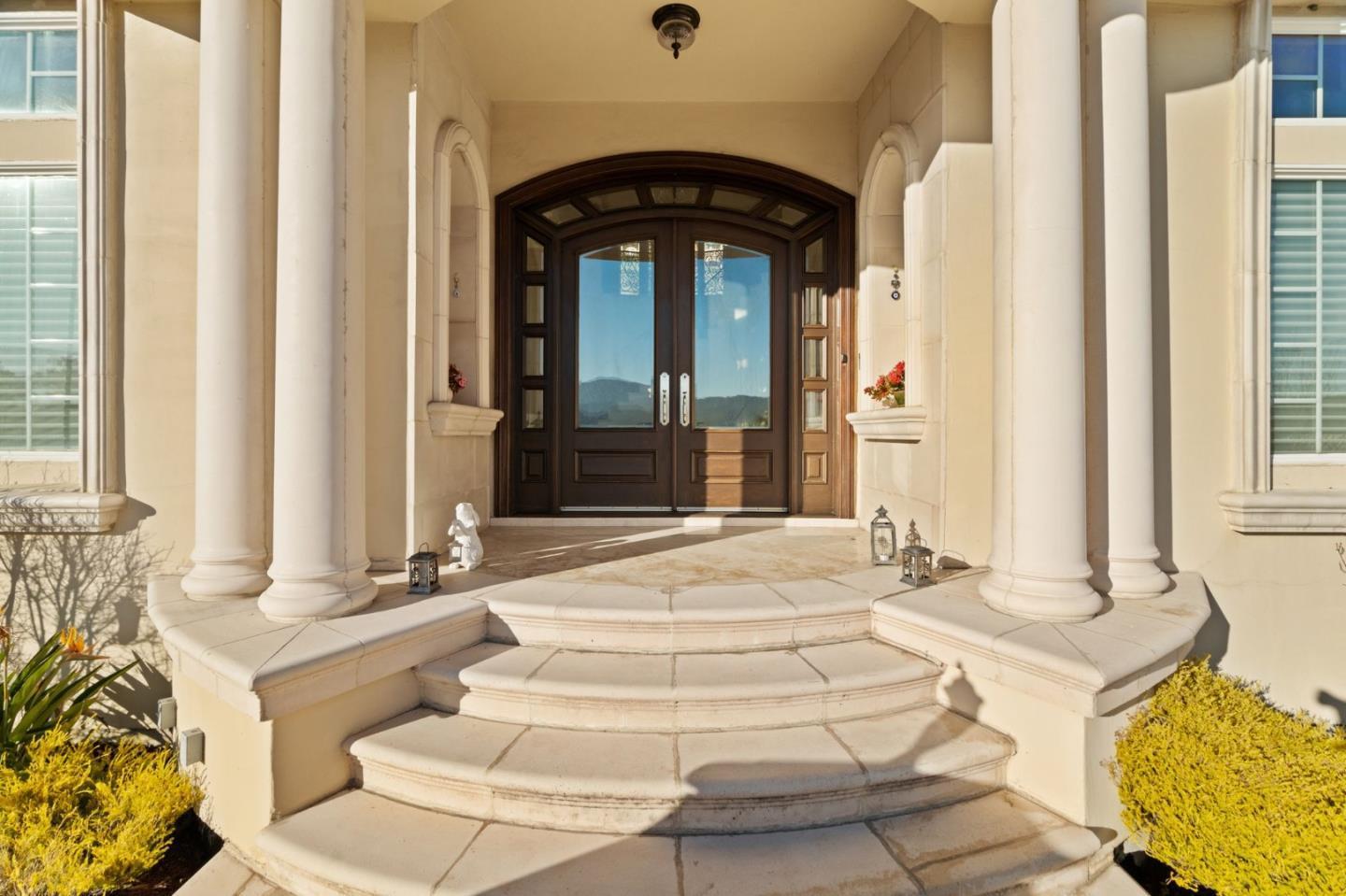 20750 Lost Ranch Road