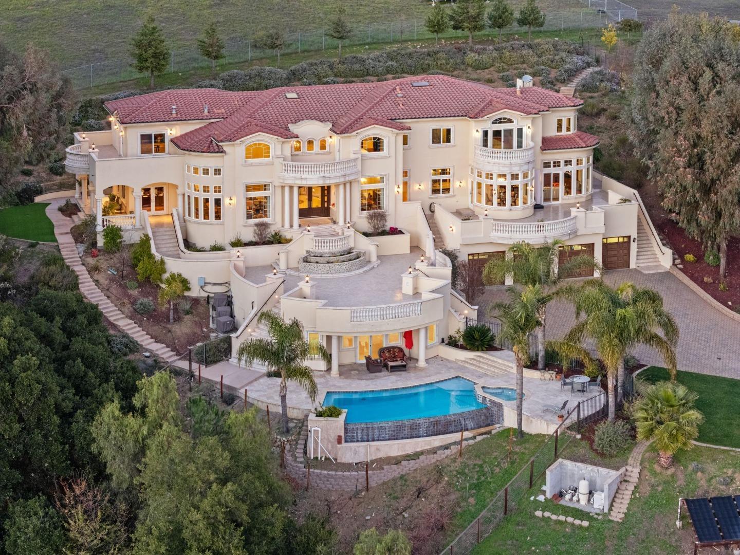 20750 Lost Ranch Road