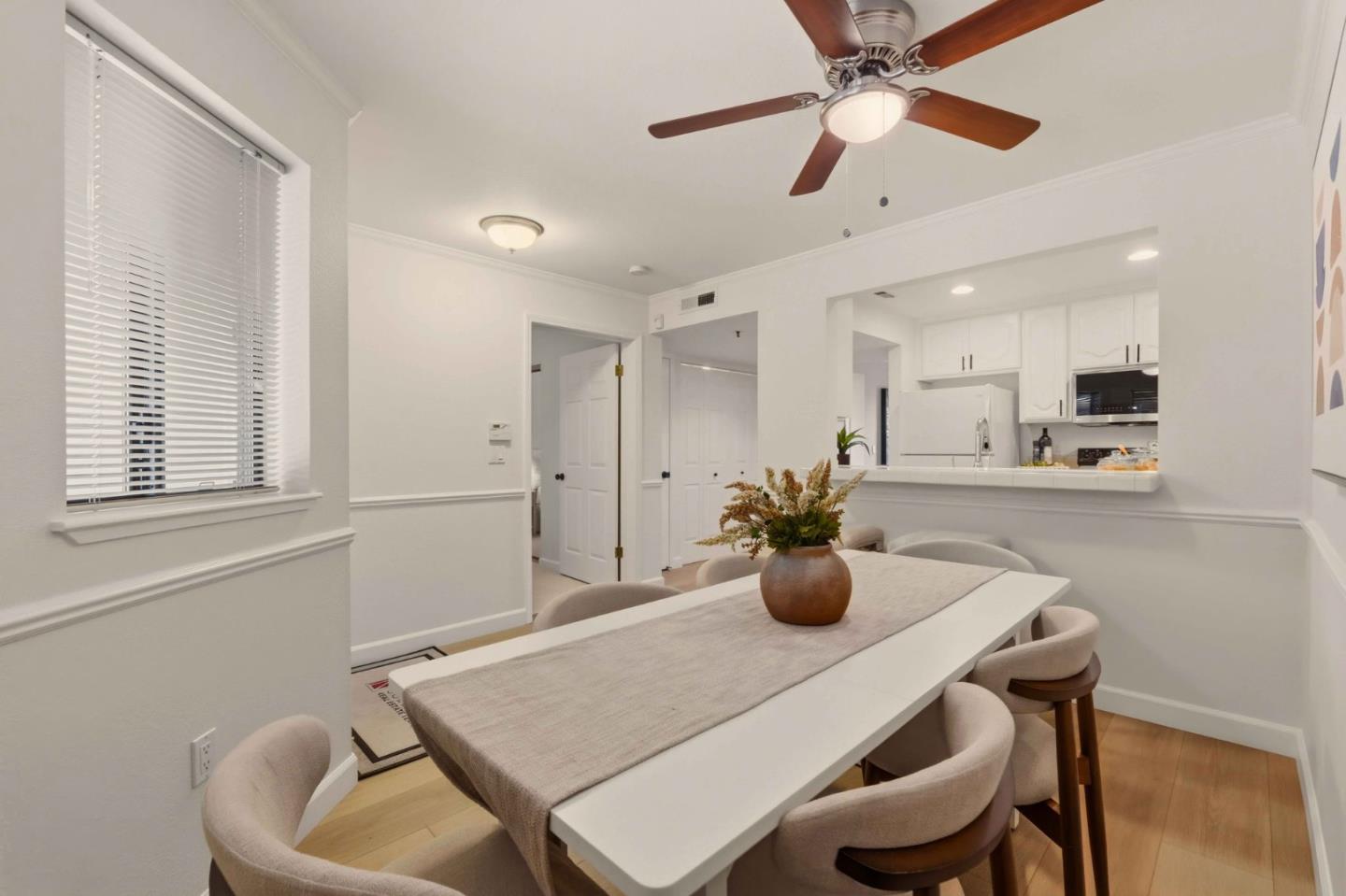 576 West Parr Avenue 3