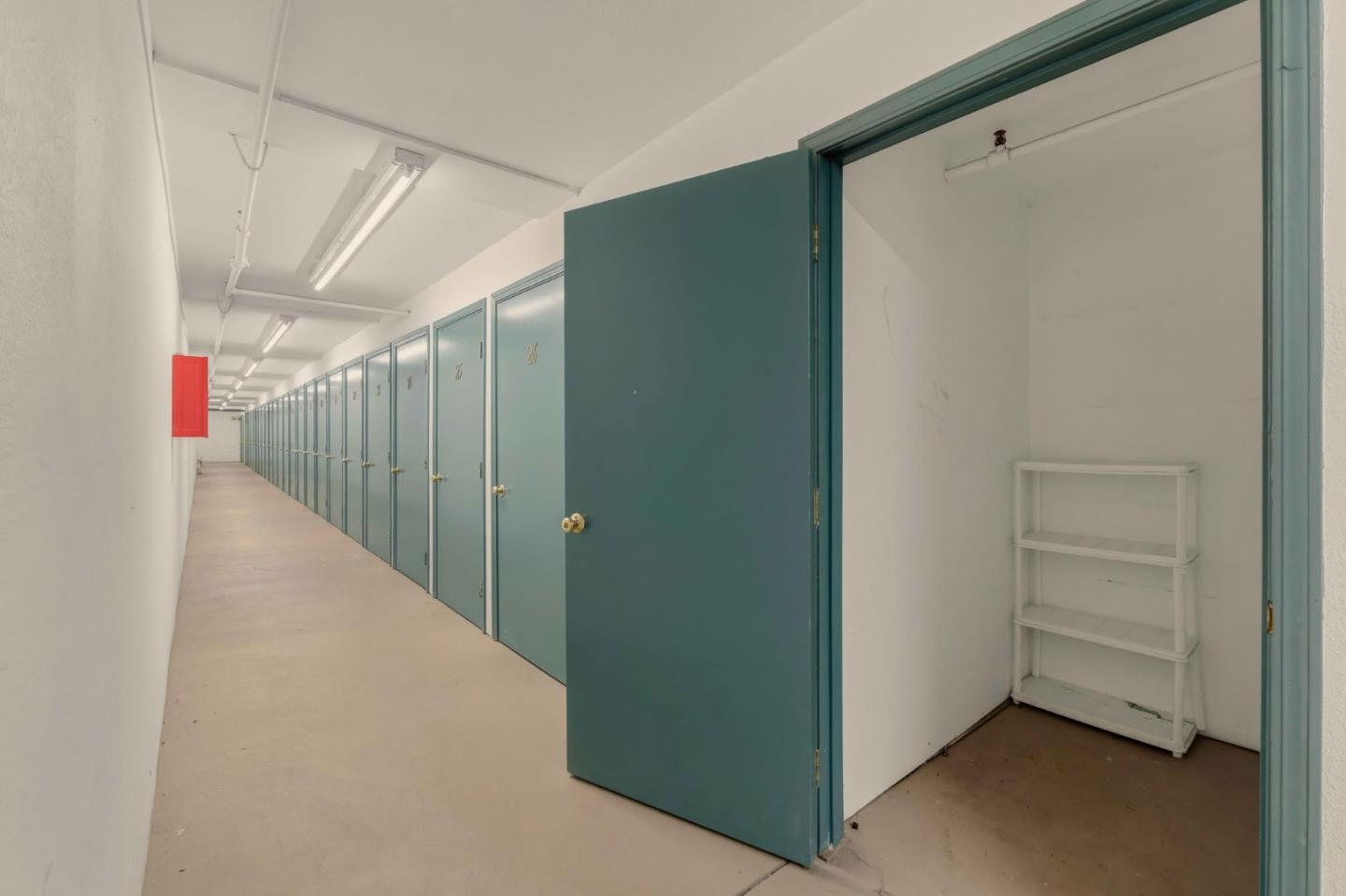 576 West Parr Avenue 3