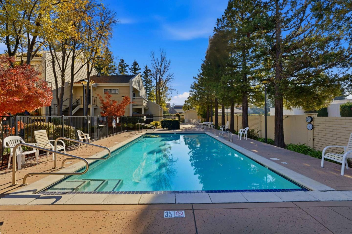 576 West Parr Avenue 3