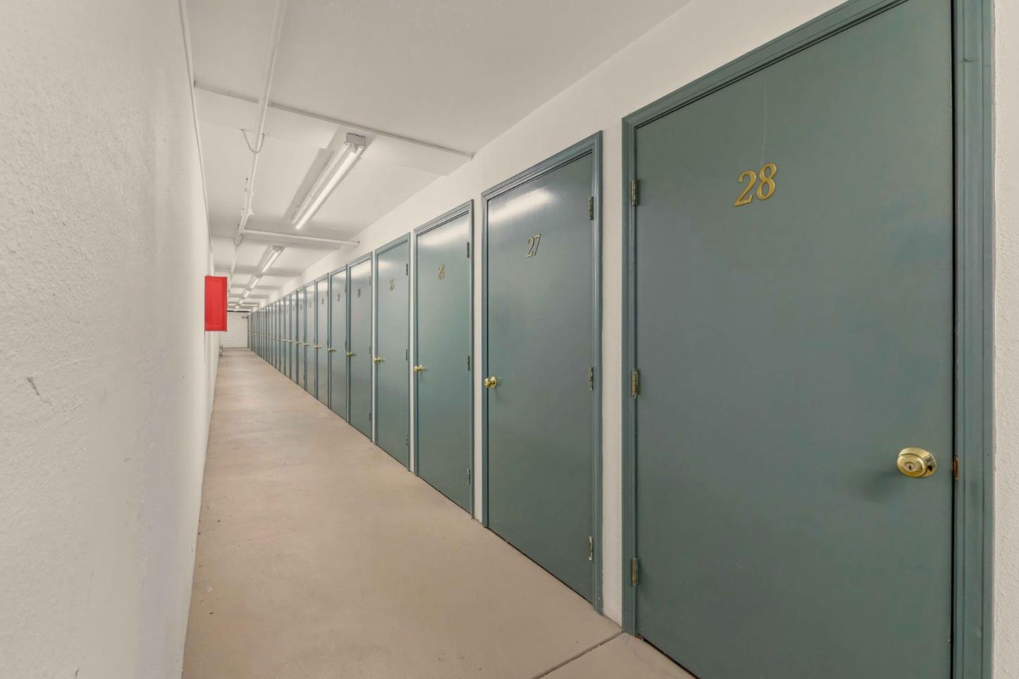 576 West Parr Avenue 3