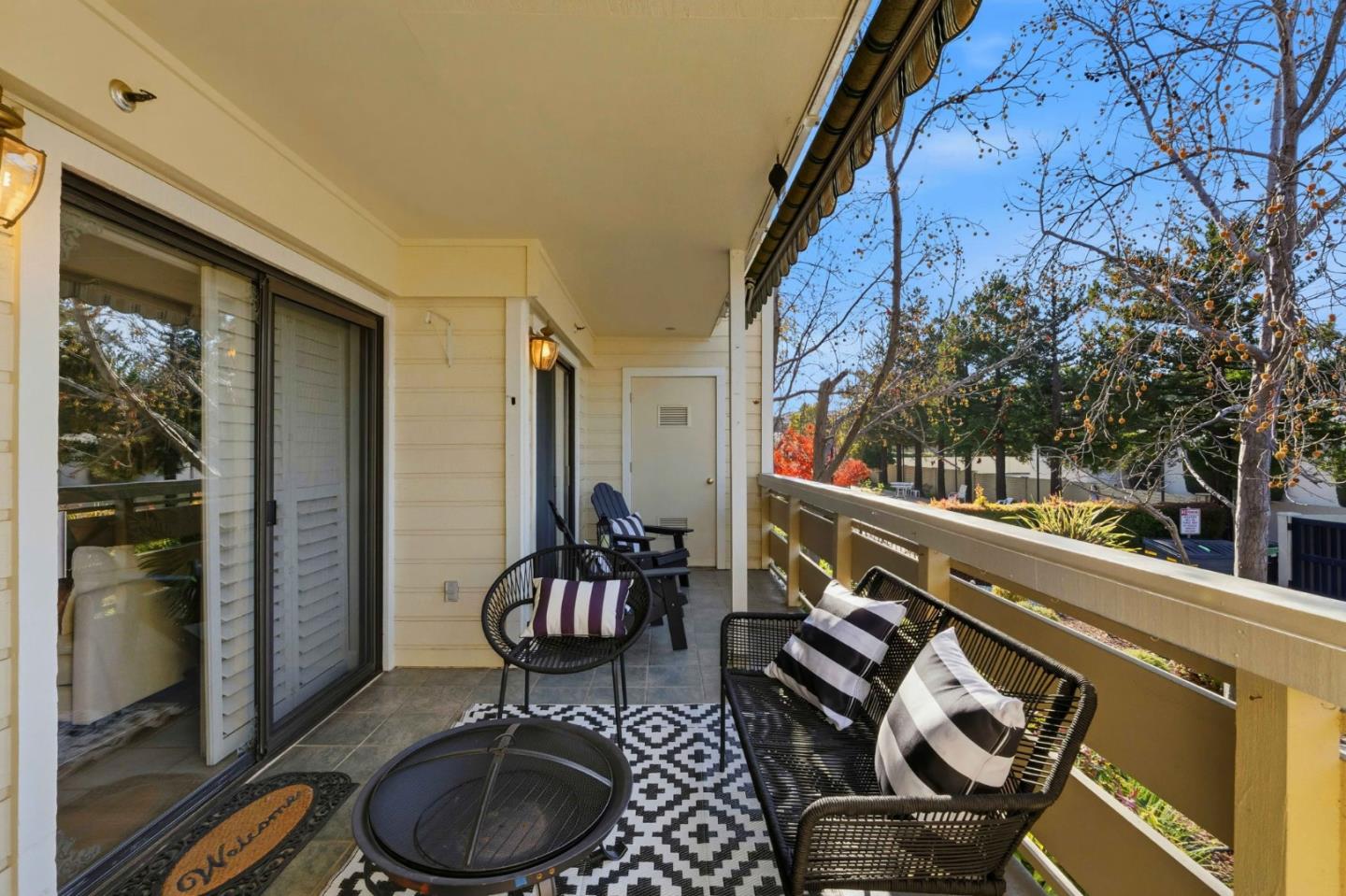 576 West Parr Avenue 3