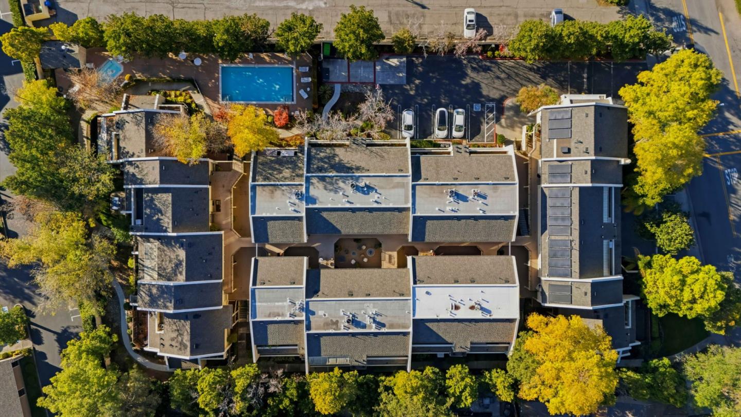 576 West Parr Avenue 3