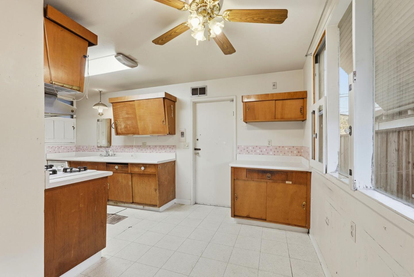 31047 Brae Burn Avenue