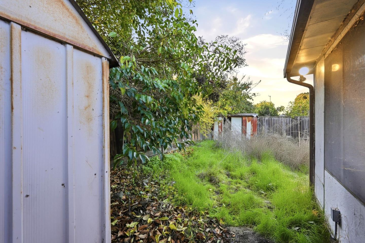 31047 Brae Burn Avenue