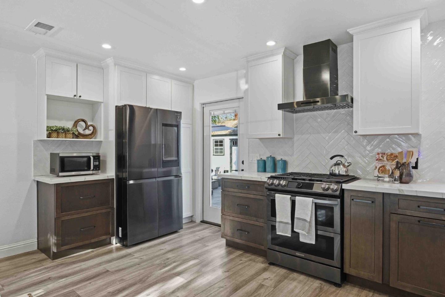 1702 Mount Rushmore Drive