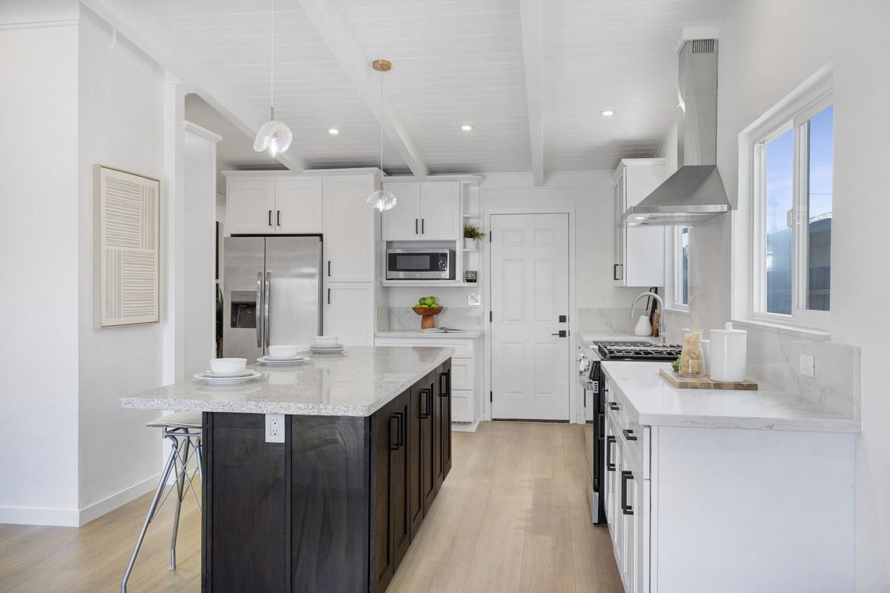 3633 Independence Road