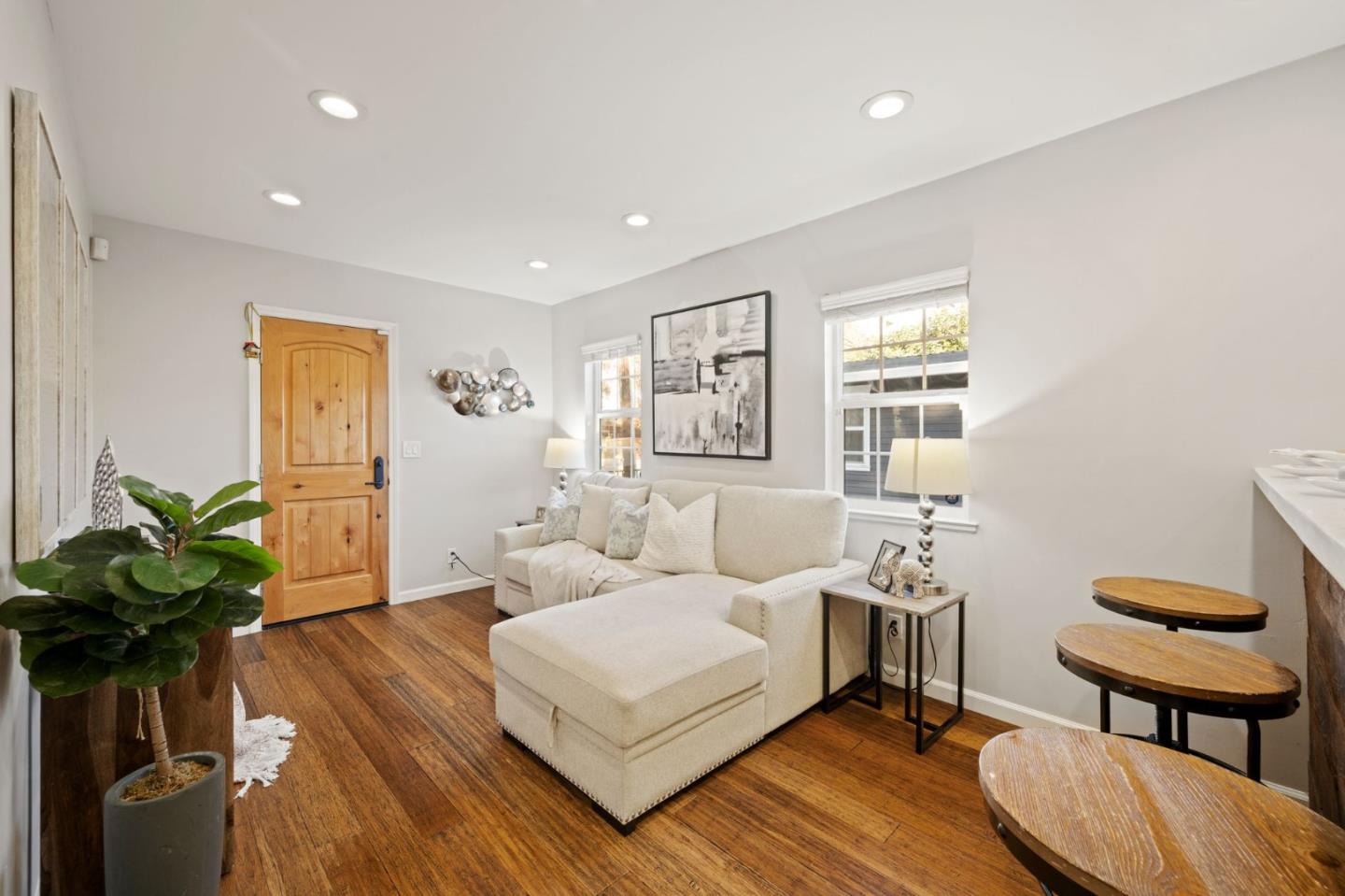 920 West Julian Street