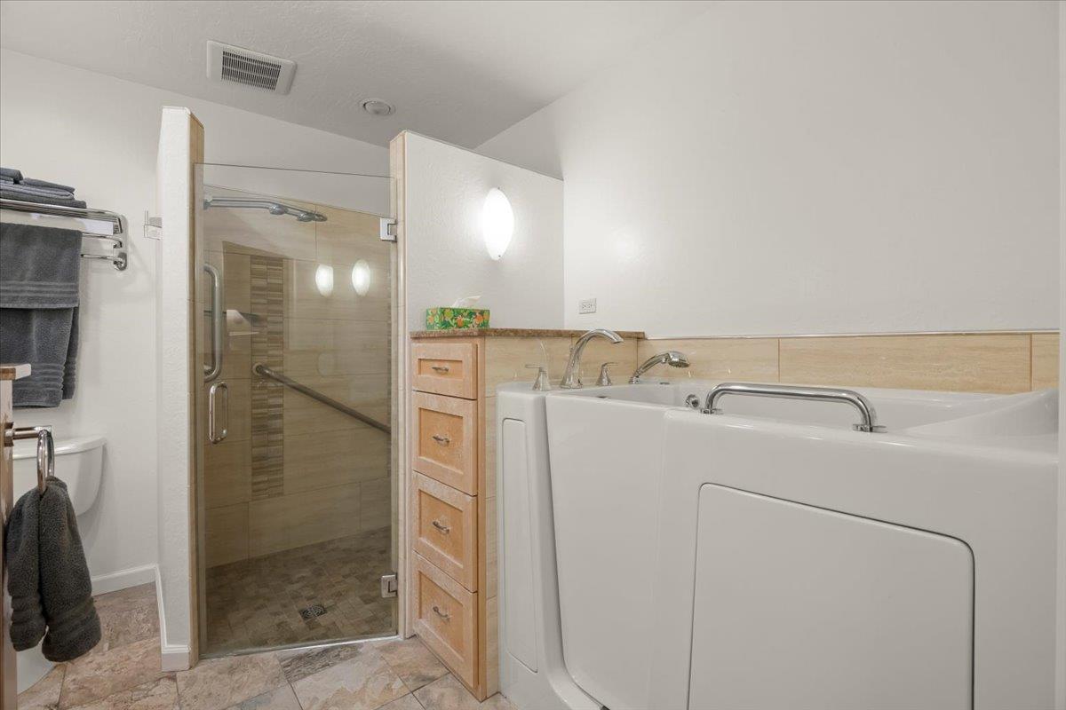 1563 Whiterock Circle