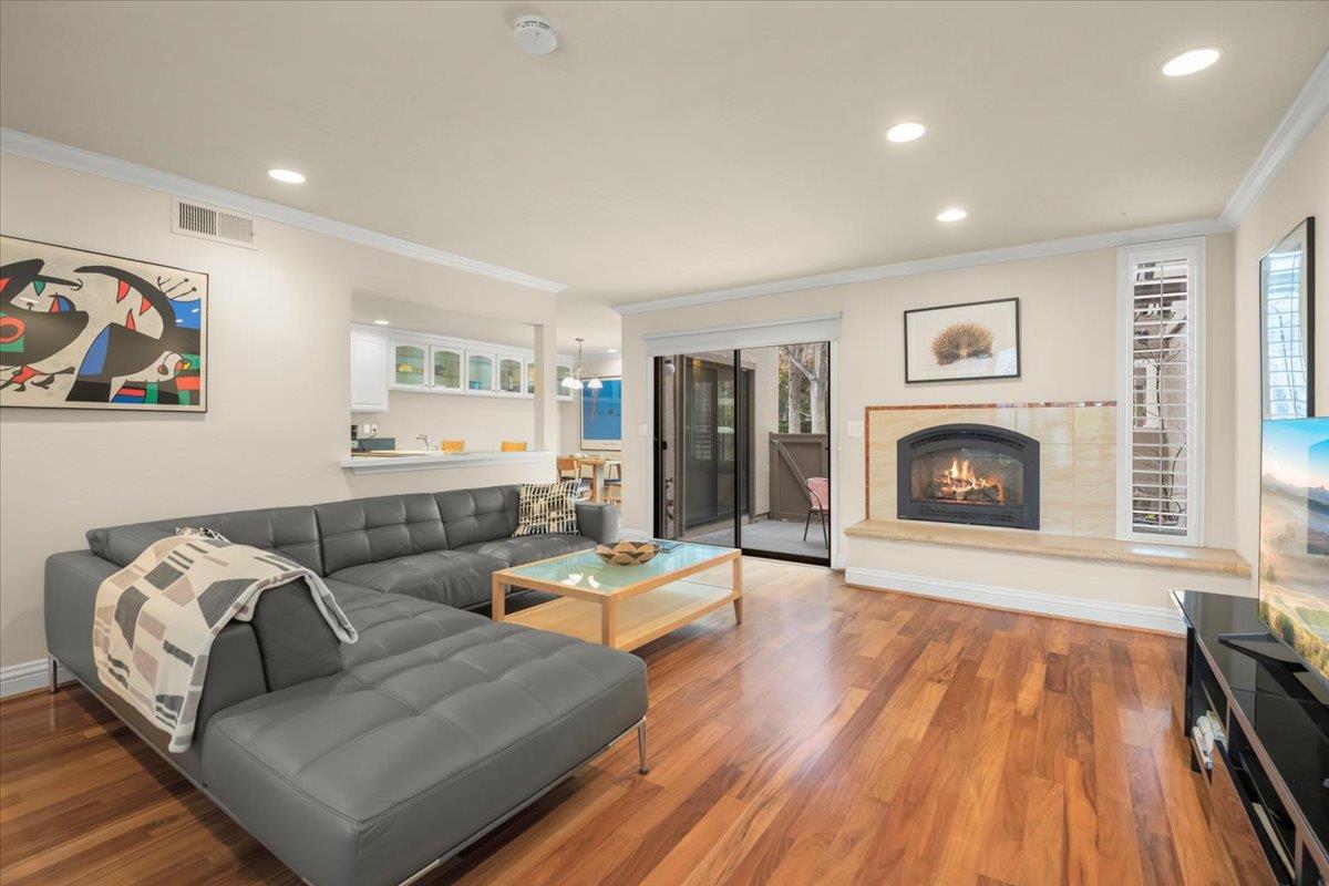 1563 Whiterock Circle