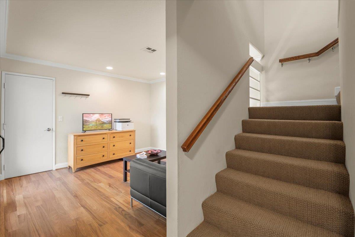 1563 Whiterock Circle