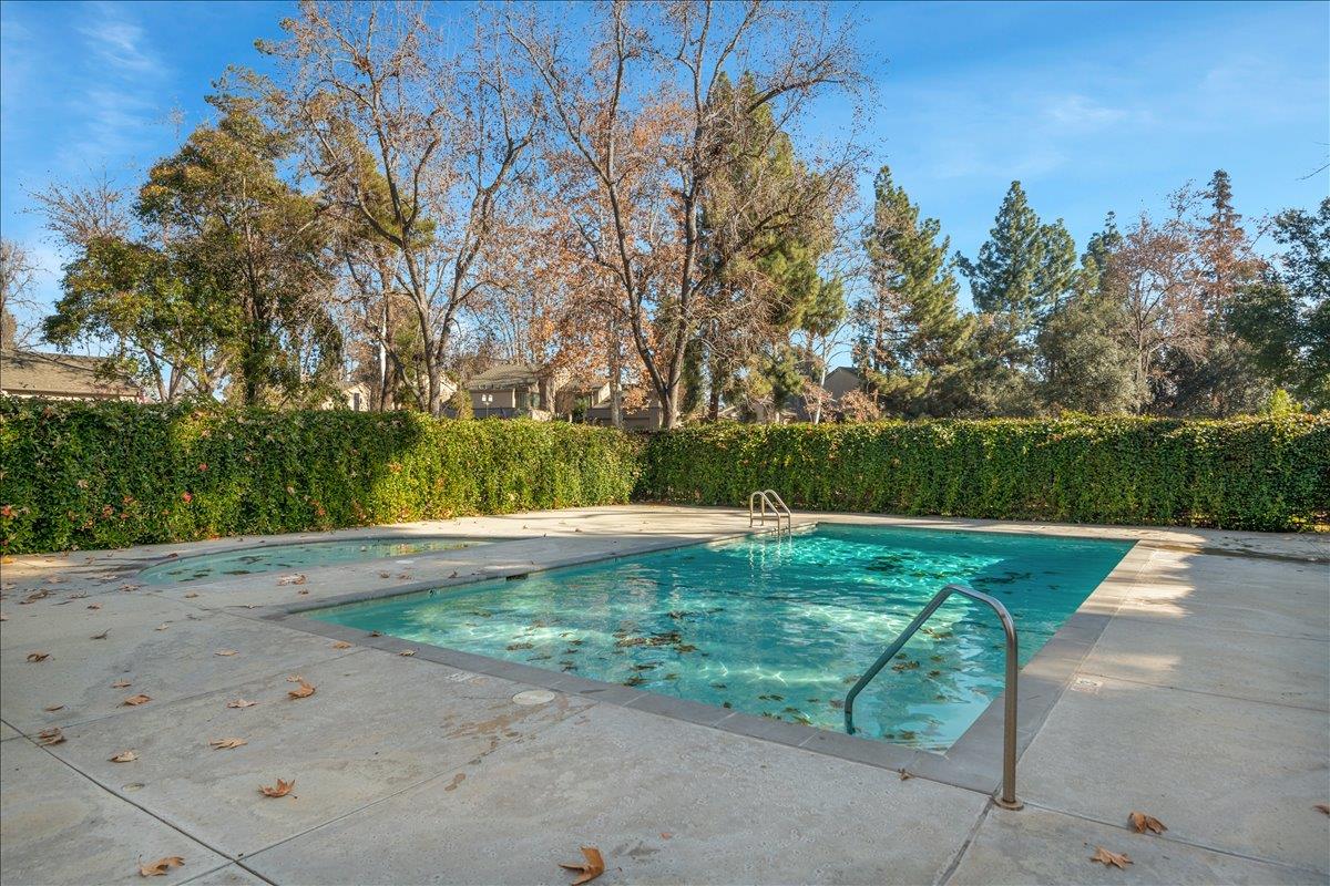 1563 Whiterock Circle