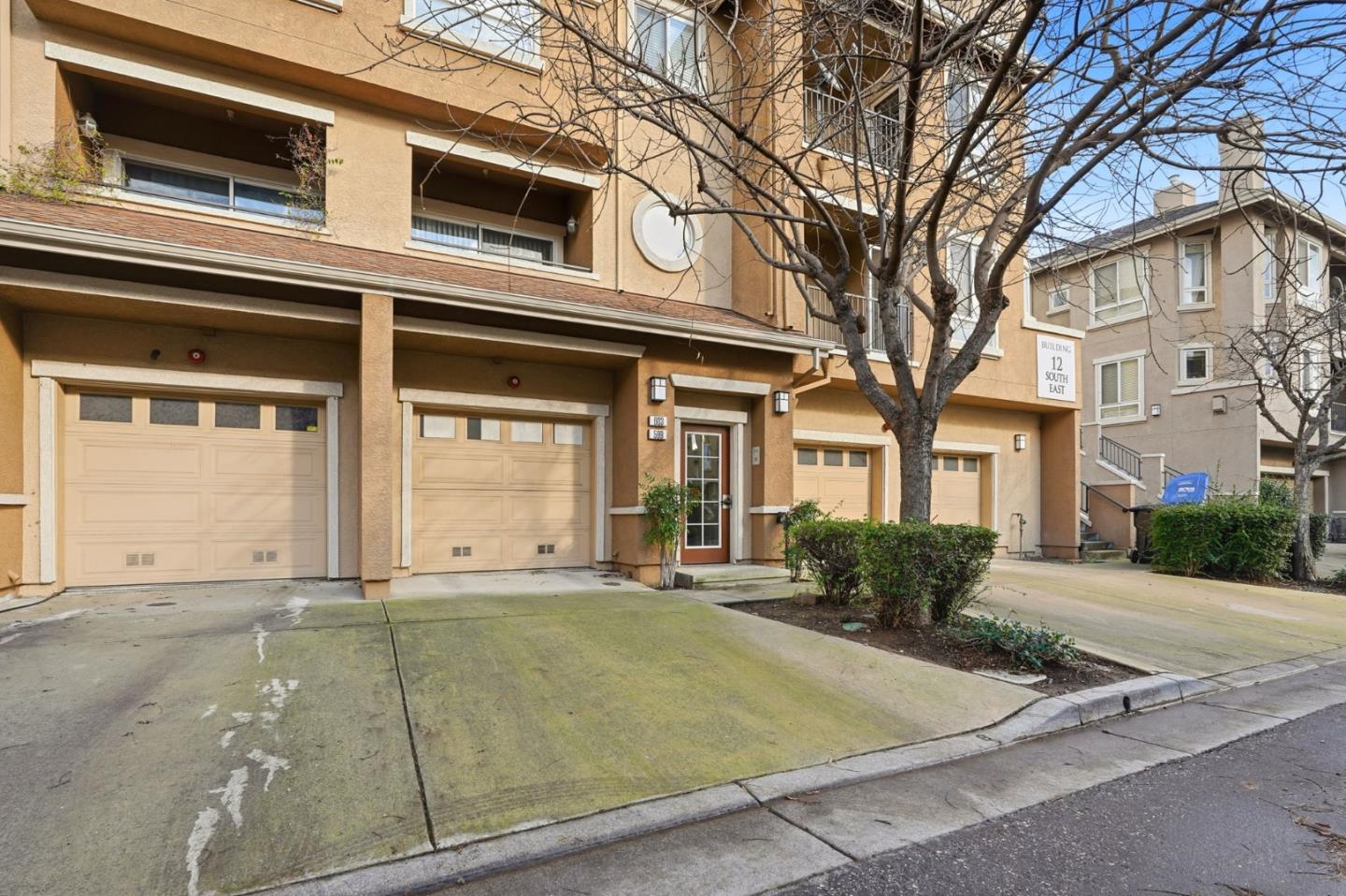 599 Marble Arch Avenue