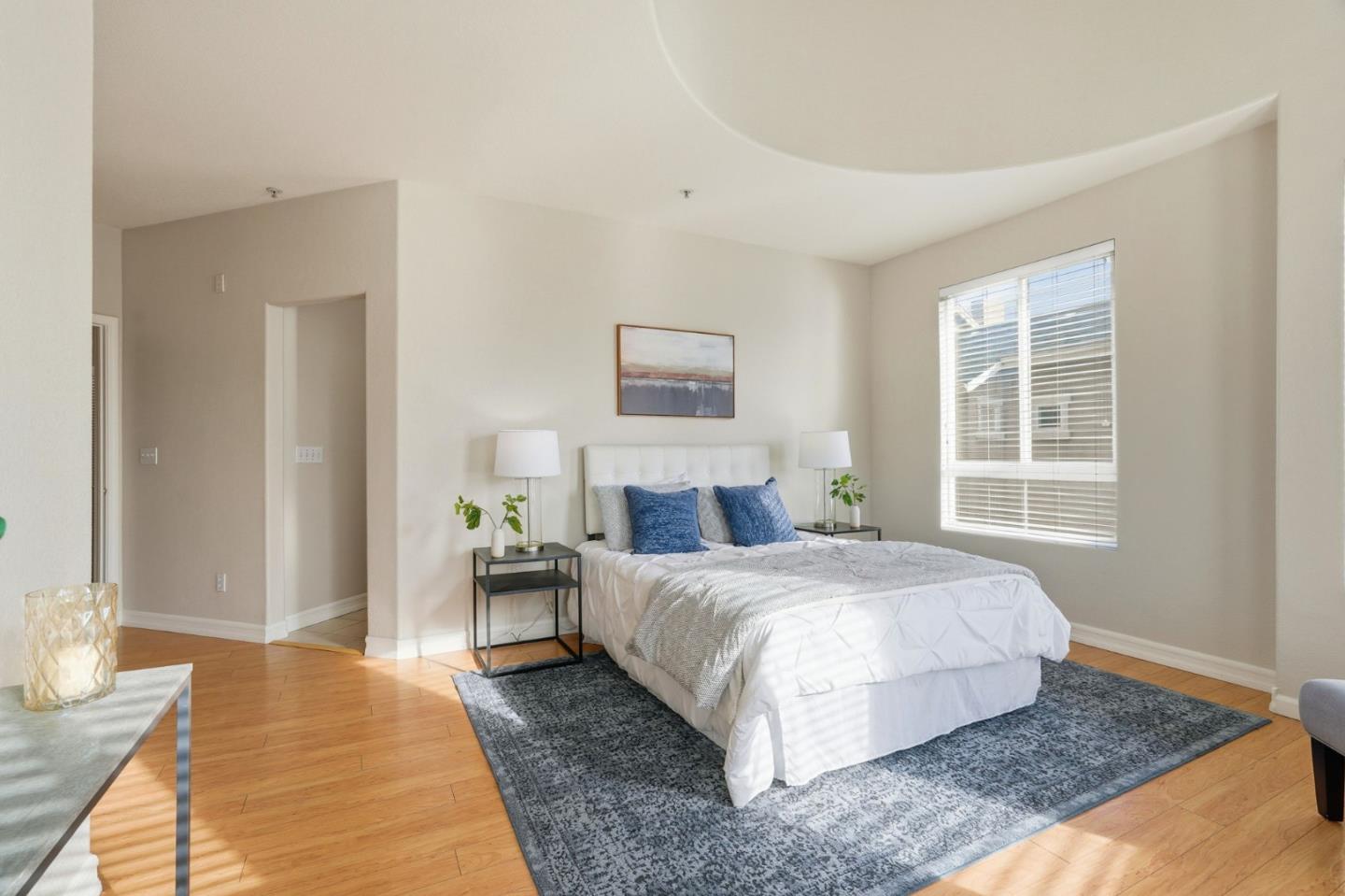 599 Marble Arch Avenue