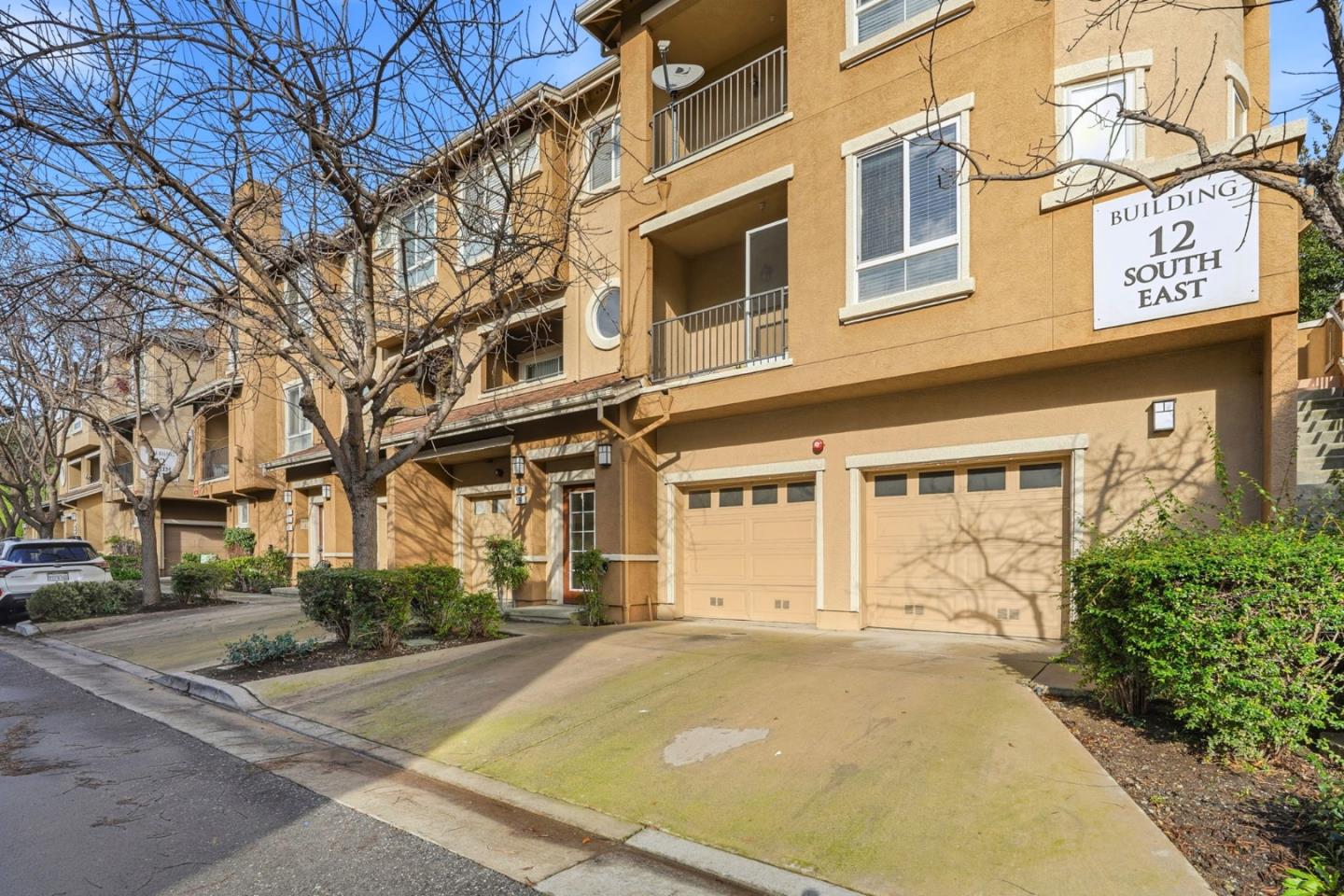 599 Marble Arch Avenue