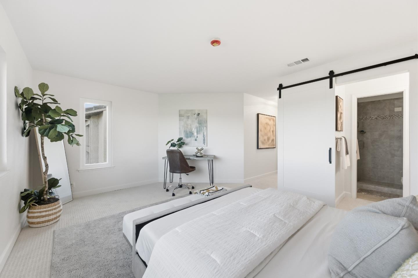 2265 Sun Glory Lane B