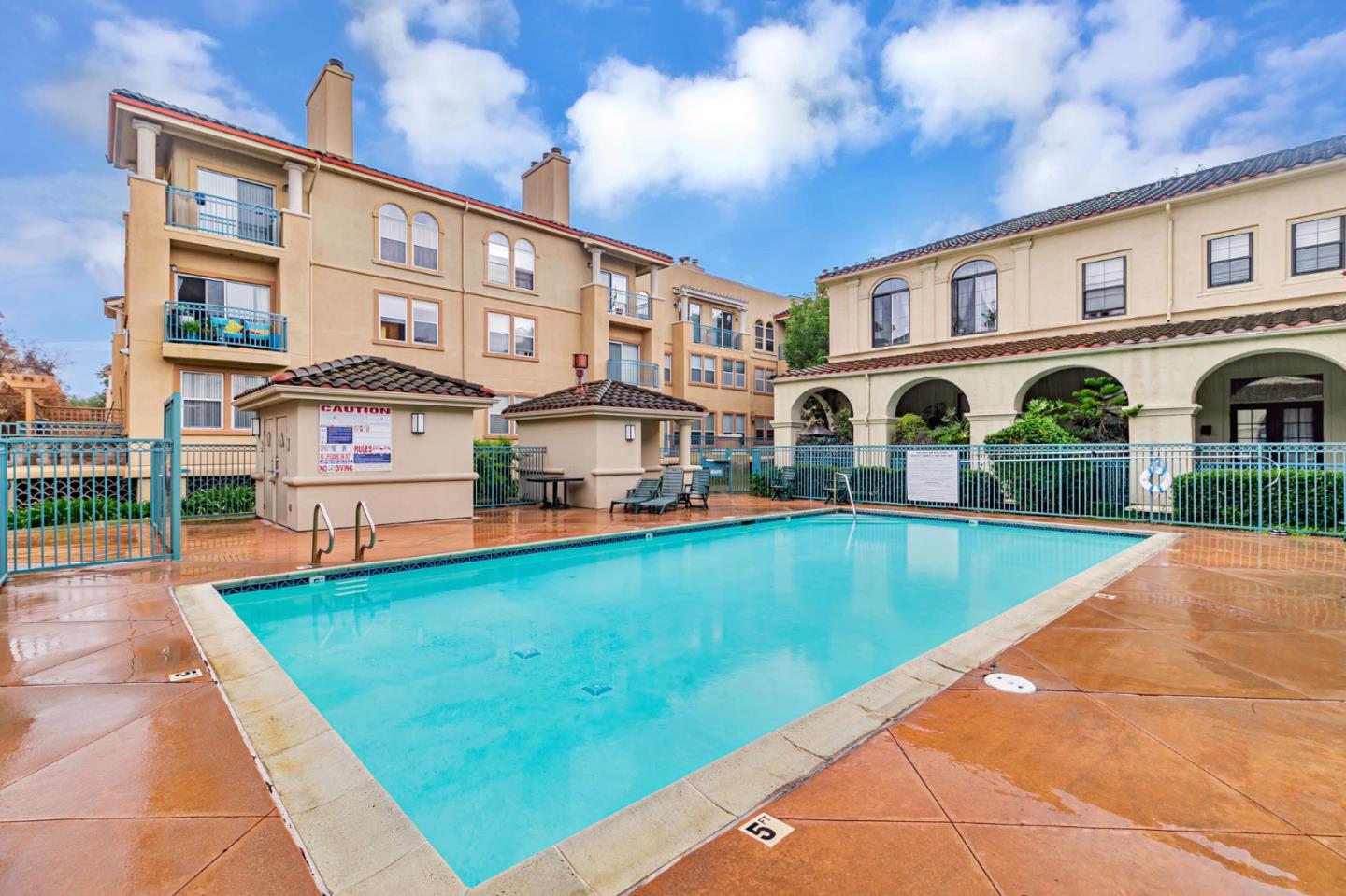 516 Martha Street 101