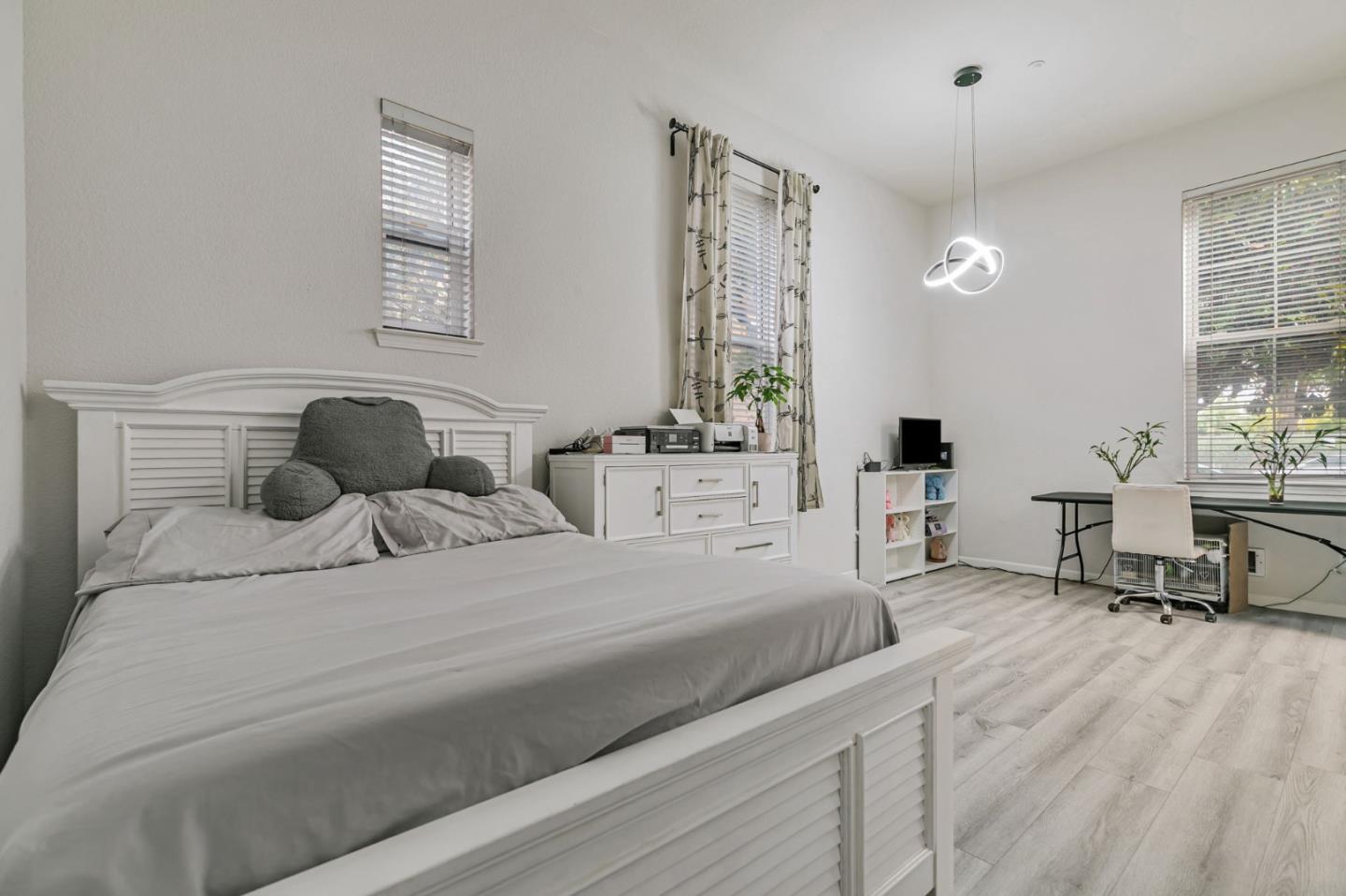 516 Martha Street 101