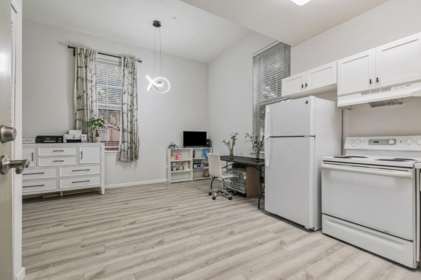 516 Martha Street 101