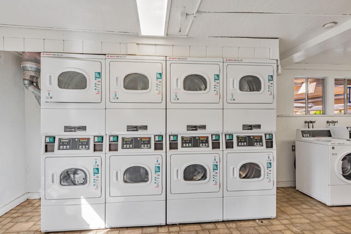 121 Buckingham Drive 25