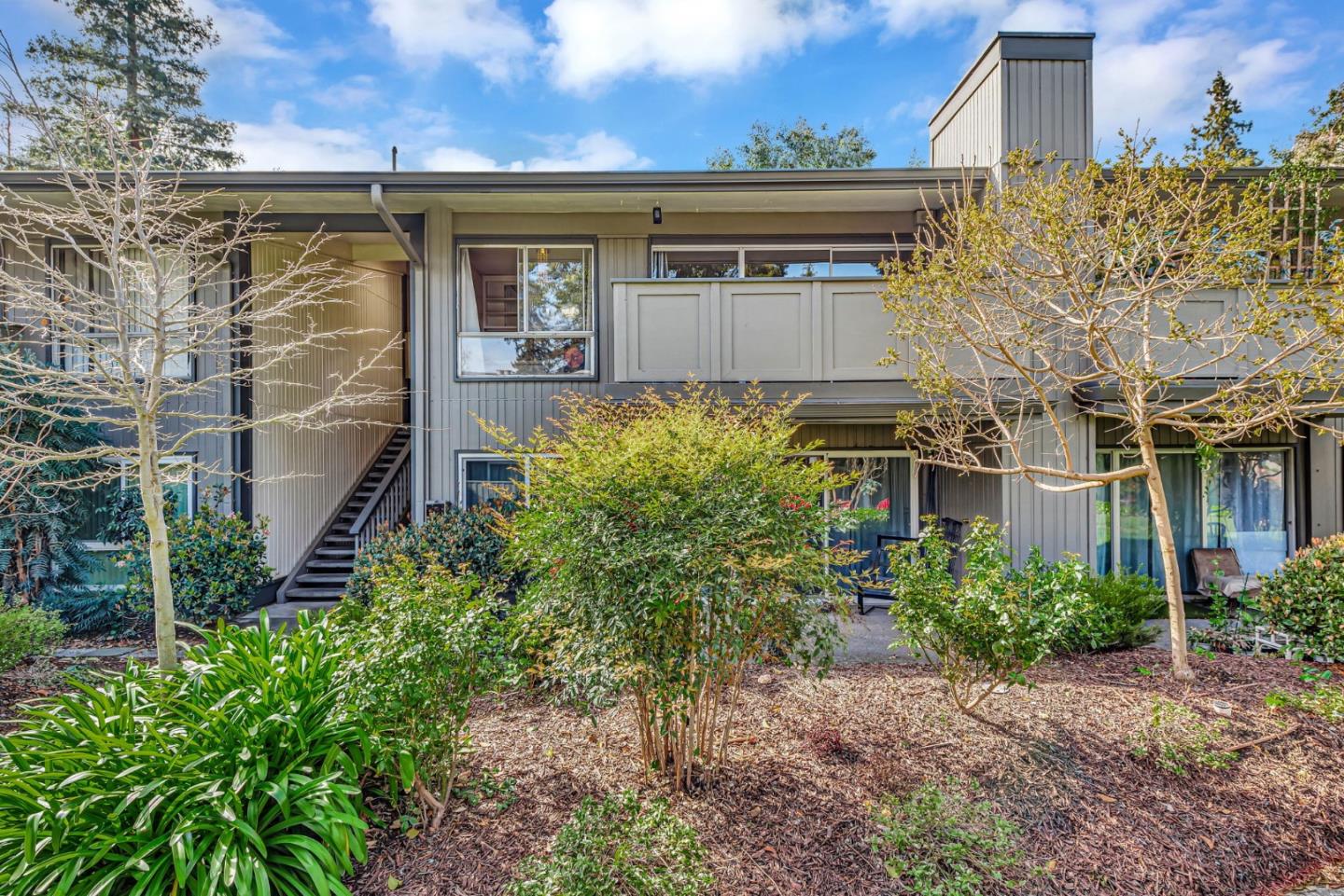 121 Buckingham Drive 25