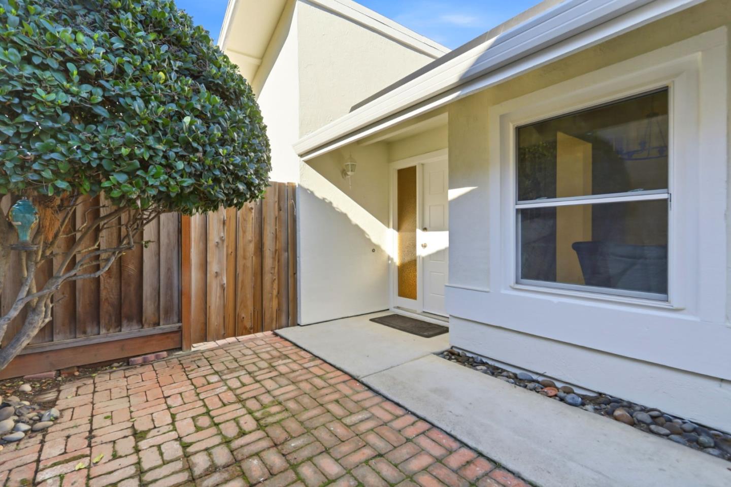 5341 Larch Grove Place