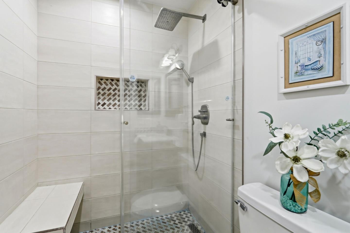 5341 Larch Grove Place