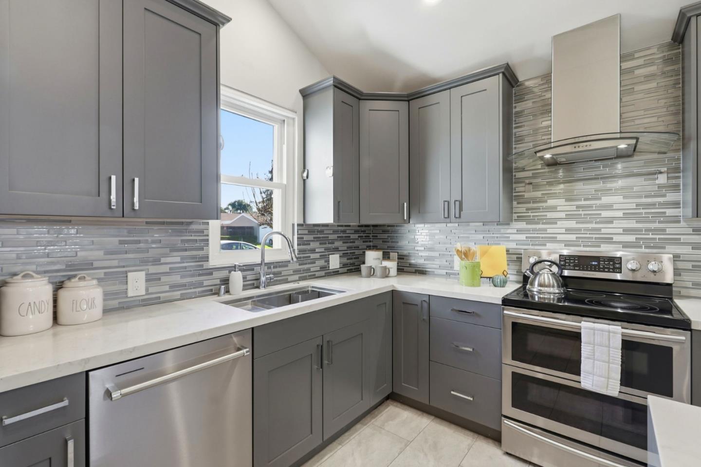 5341 Larch Grove Place