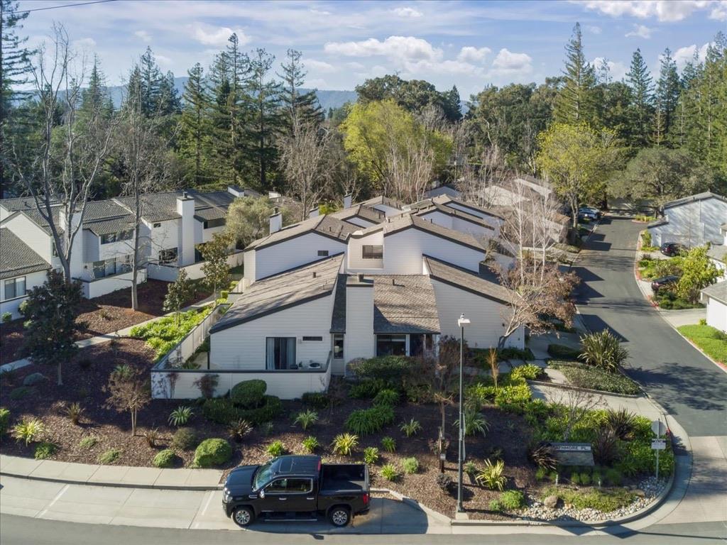 100 Strathmore Place