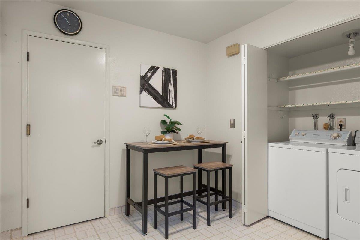 100 Strathmore Place