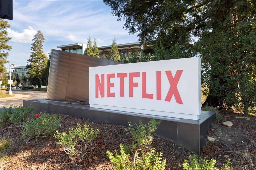 100 Strathmore Place