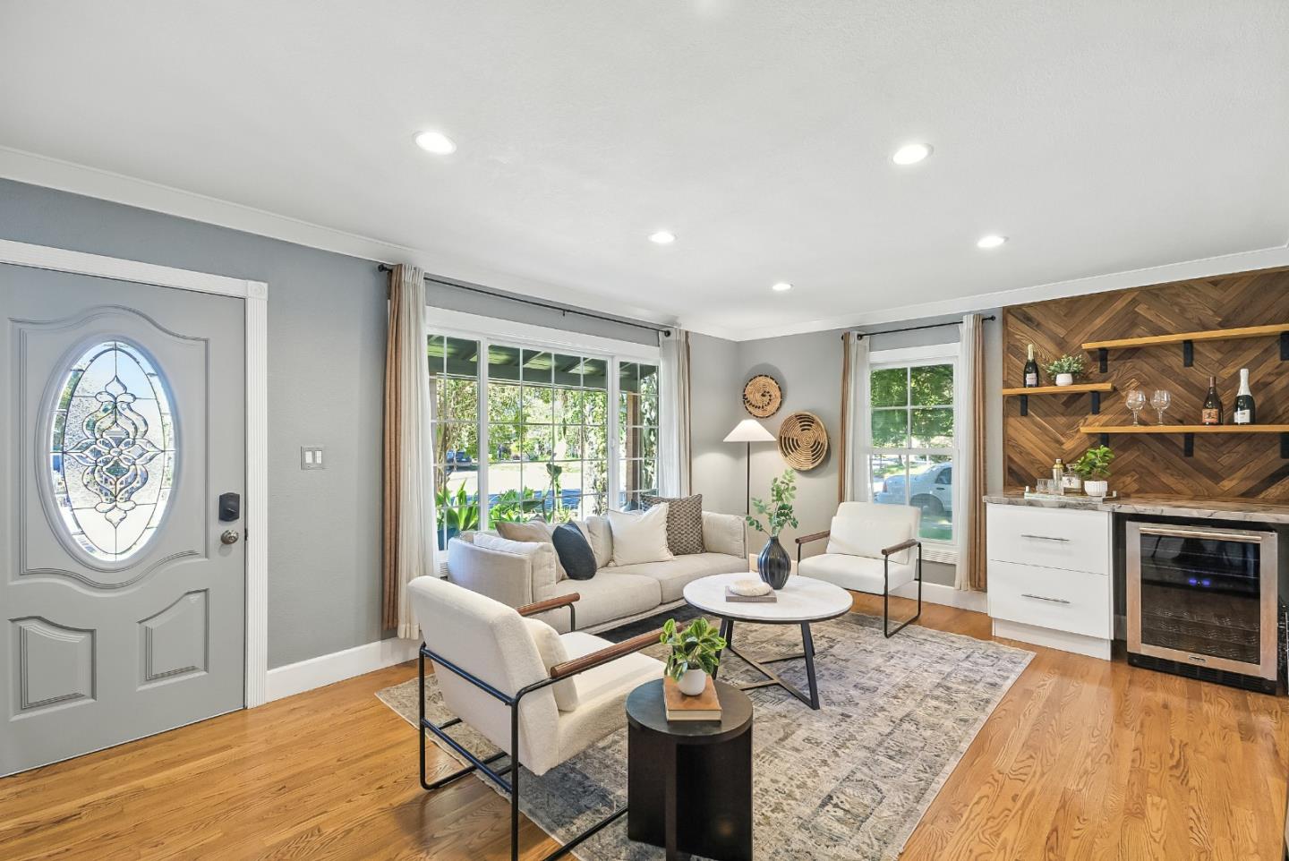 1830 Heatherdale Avenue