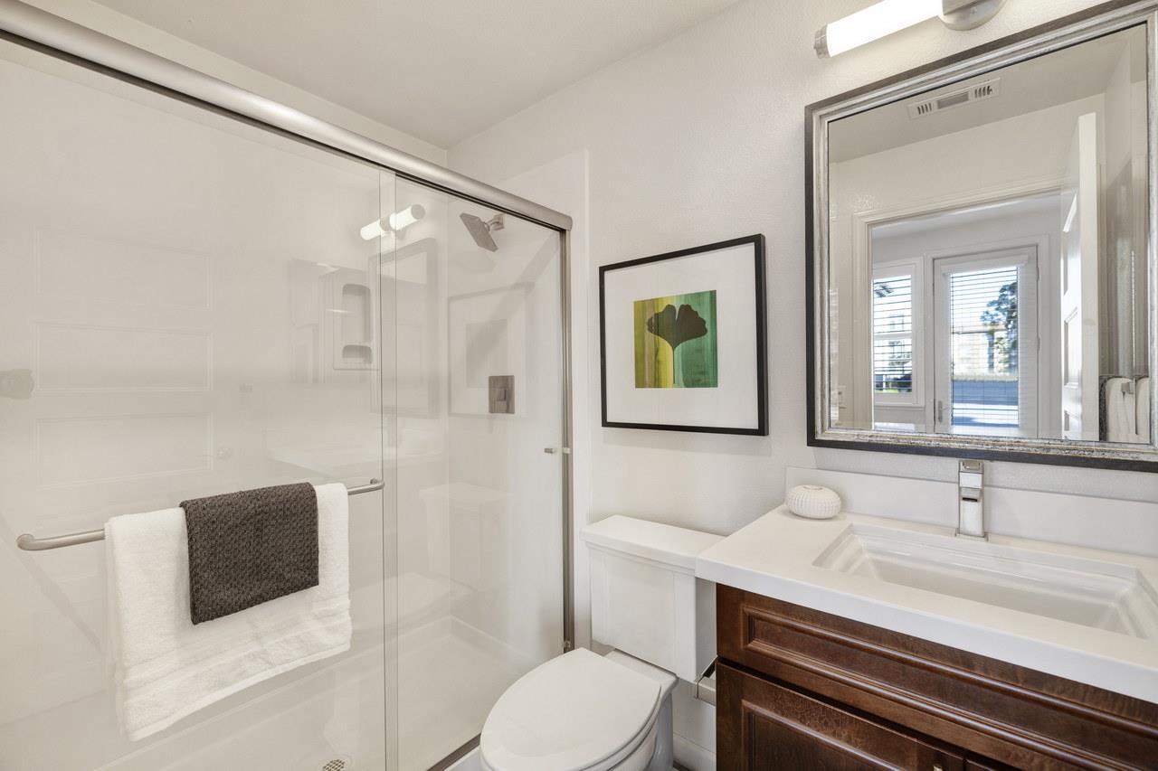 3092 Manuel Street 4