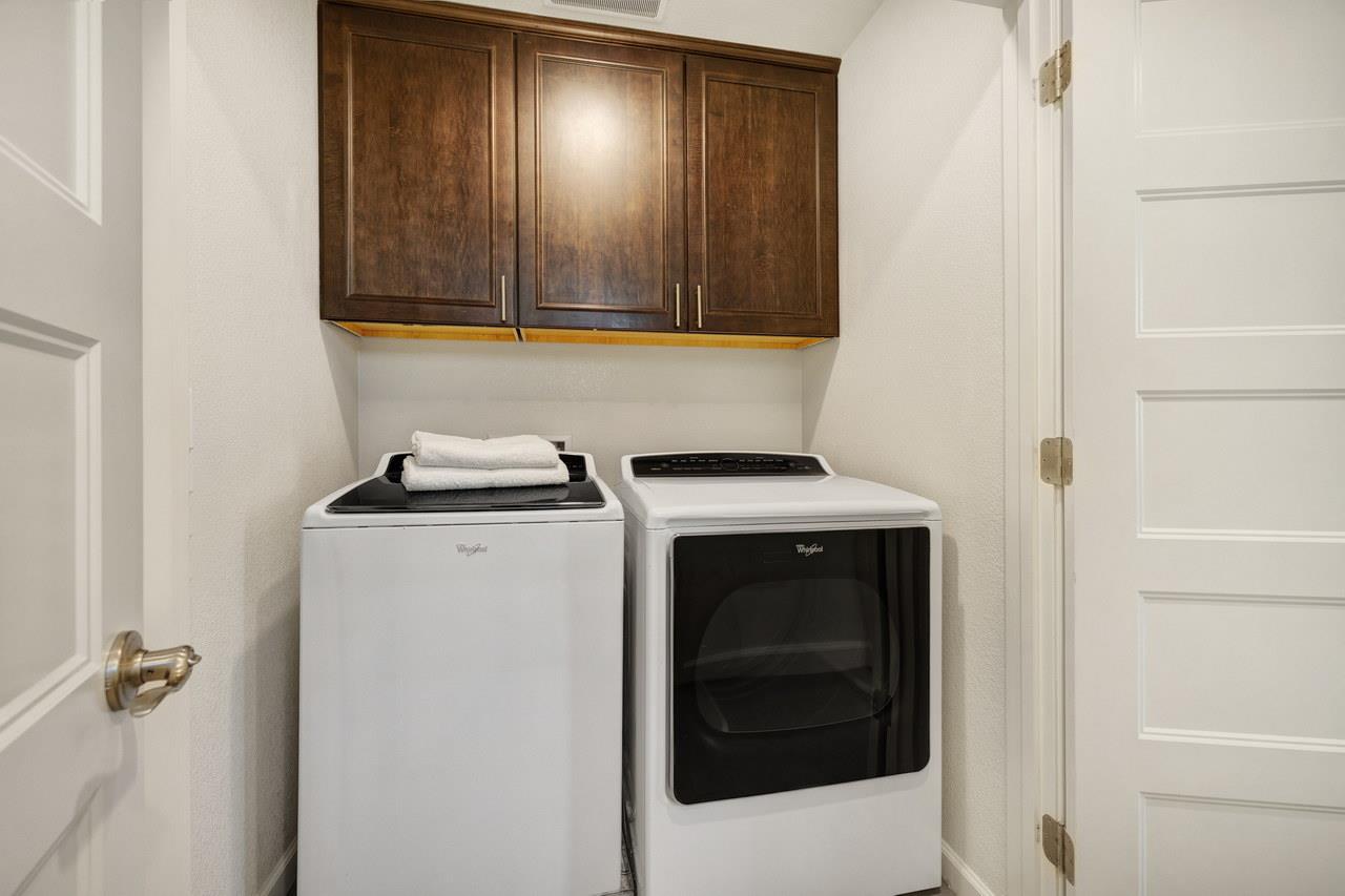 3092 Manuel Street 4