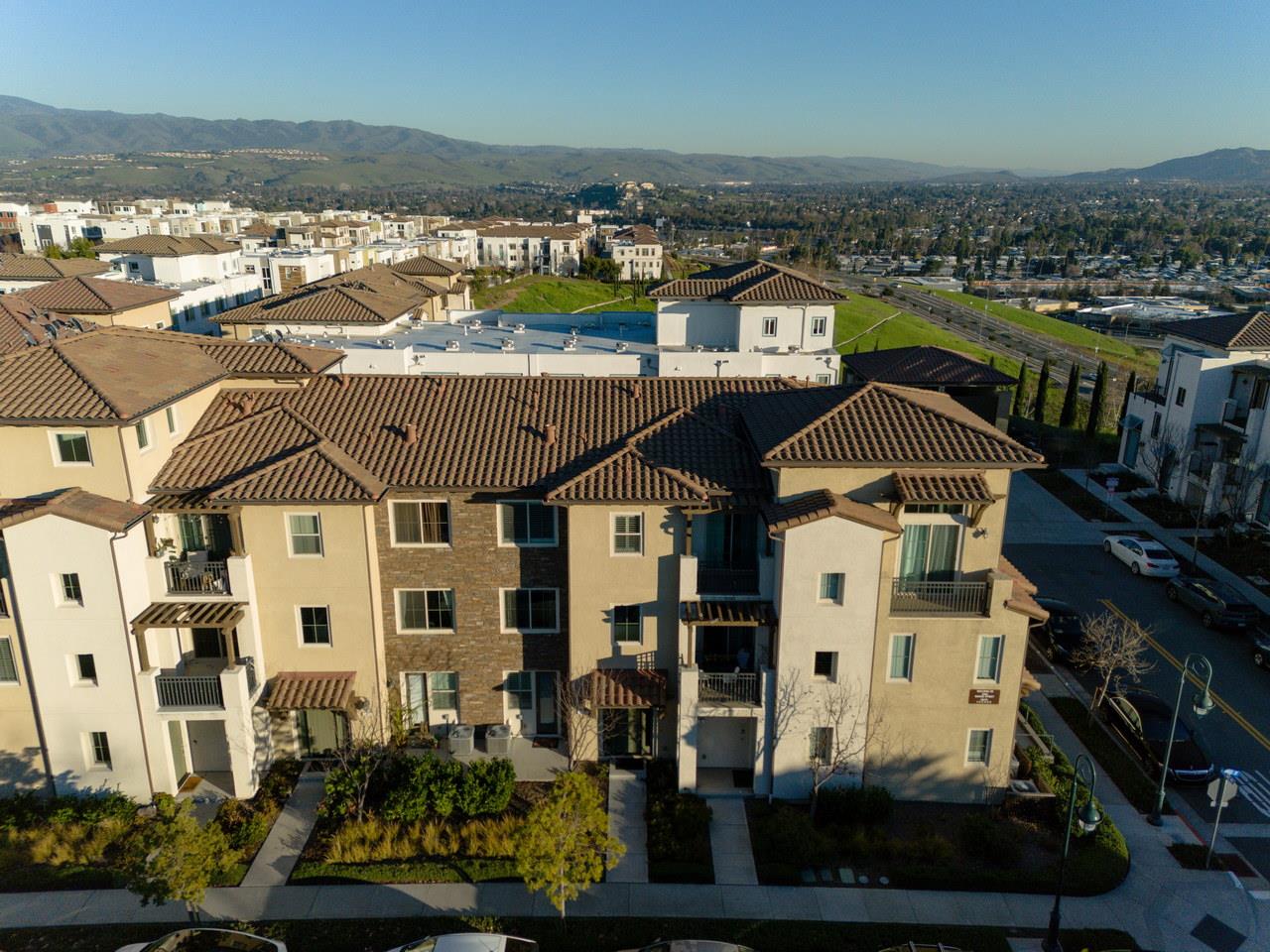 3092 Manuel Street 4