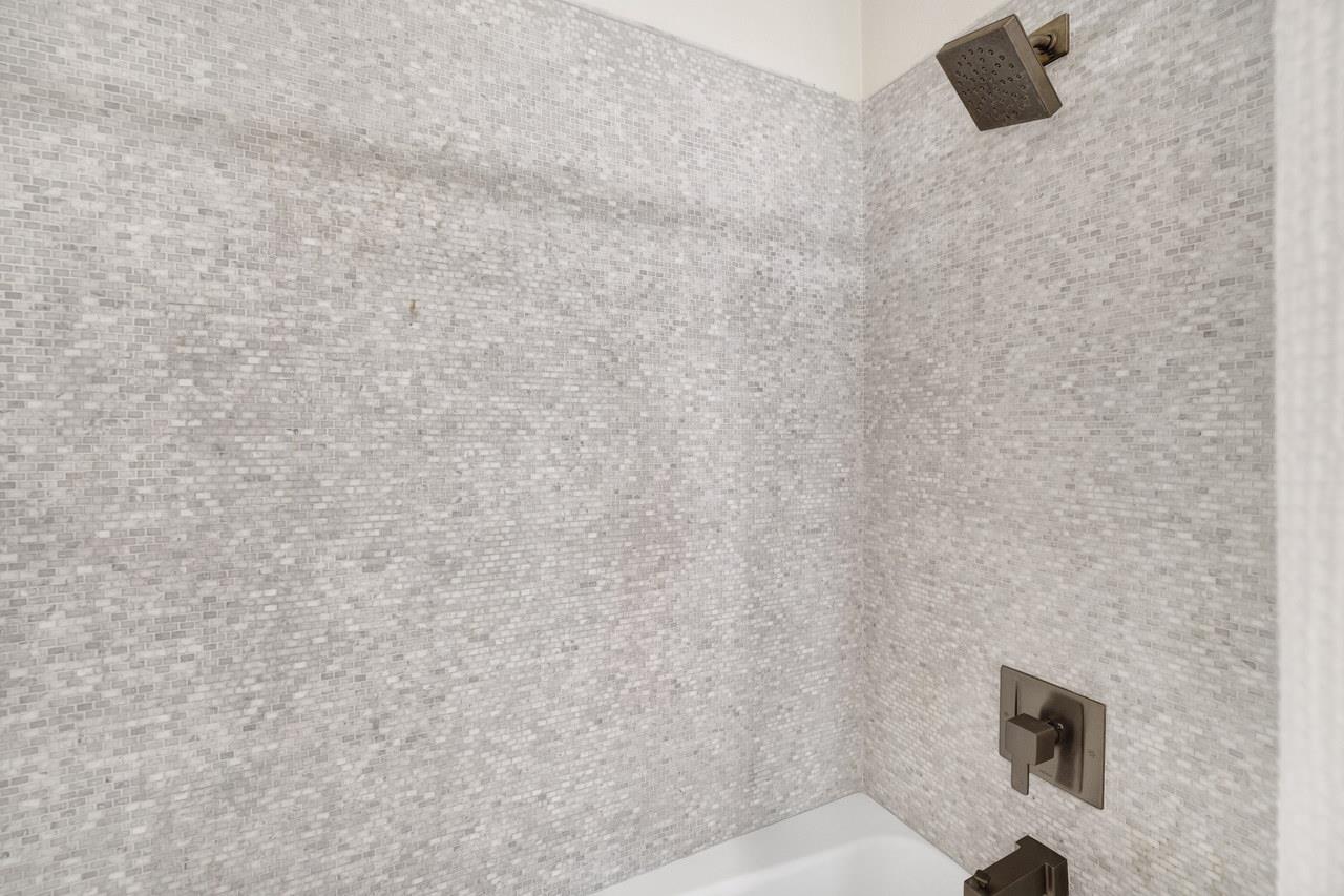 3092 Manuel Street 4