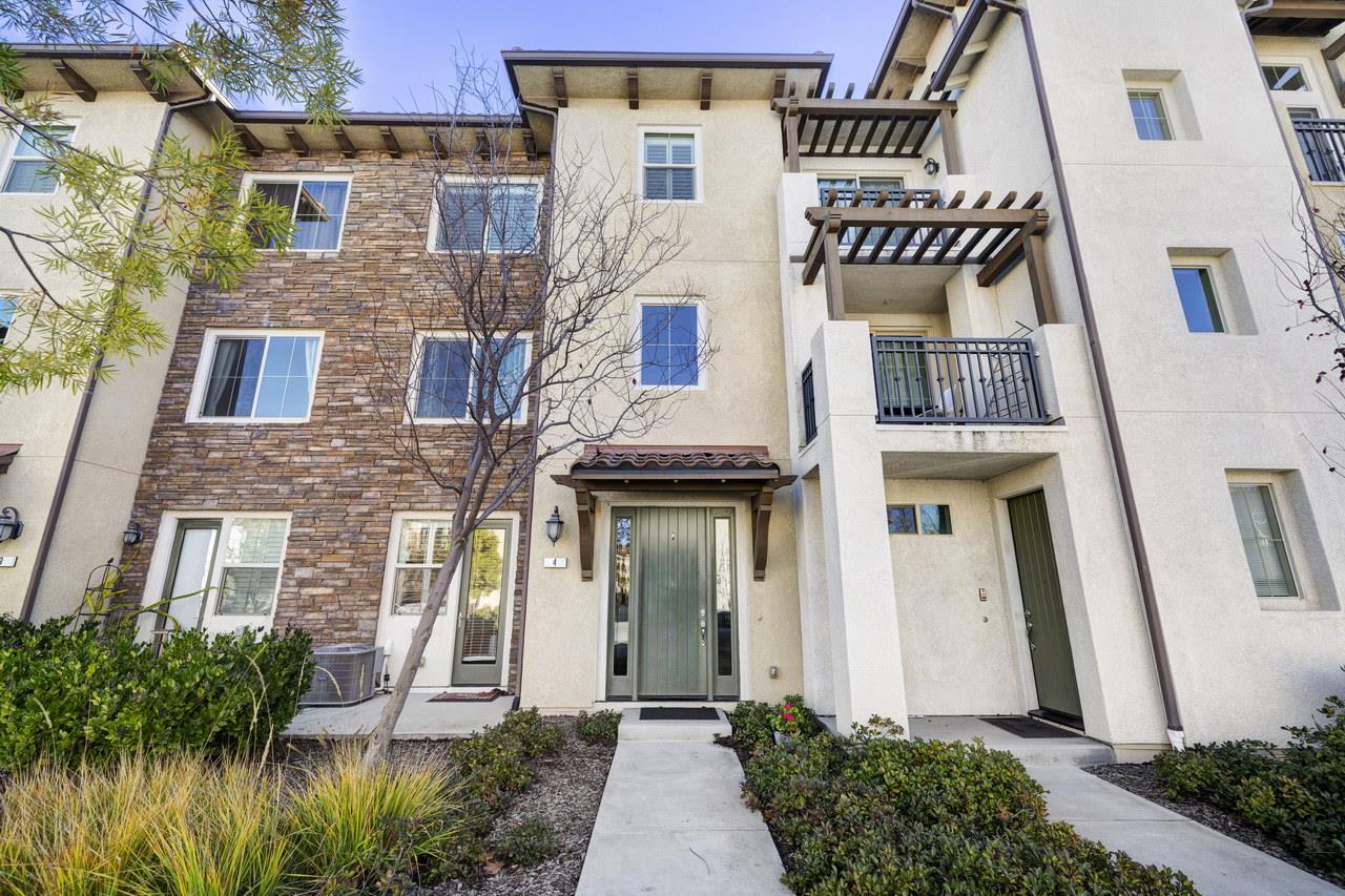 3092 Manuel Street 4