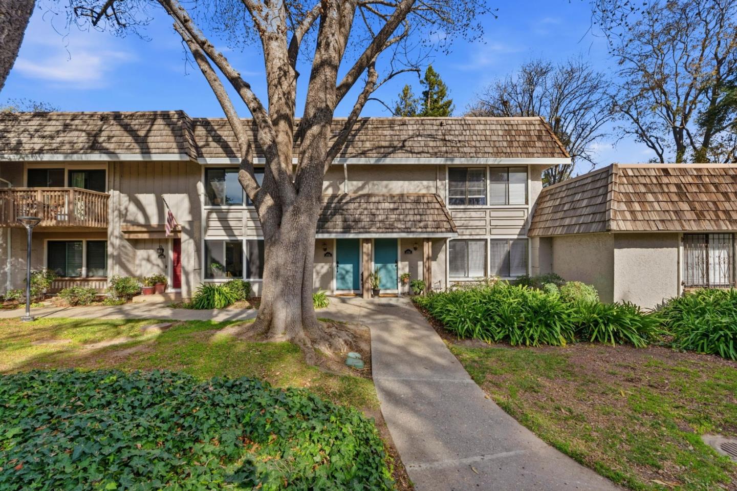 4744 Canyon River Court