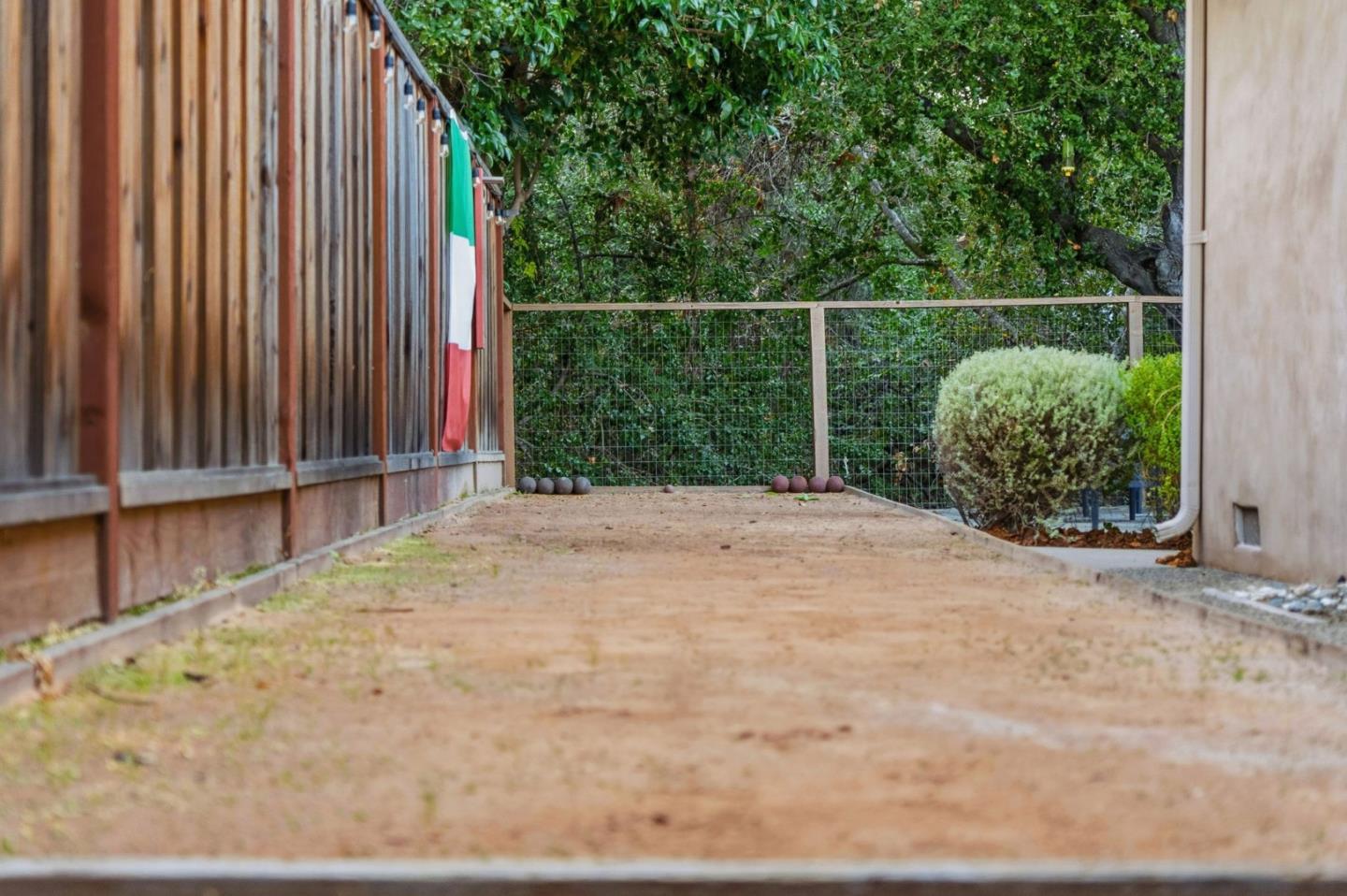 13243 Via Ranchero Drive