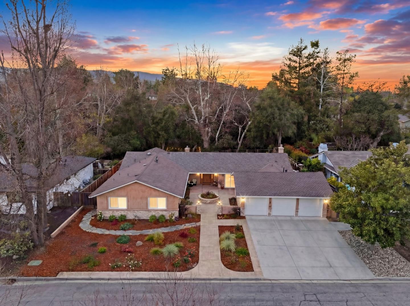 13243 Via Ranchero Drive