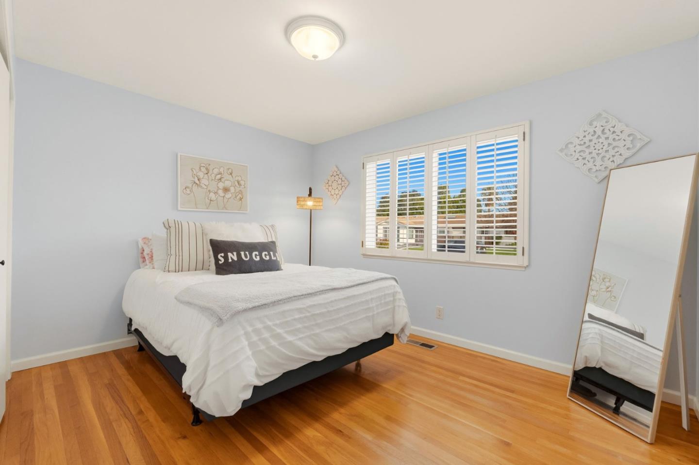 13243 Via Ranchero Drive