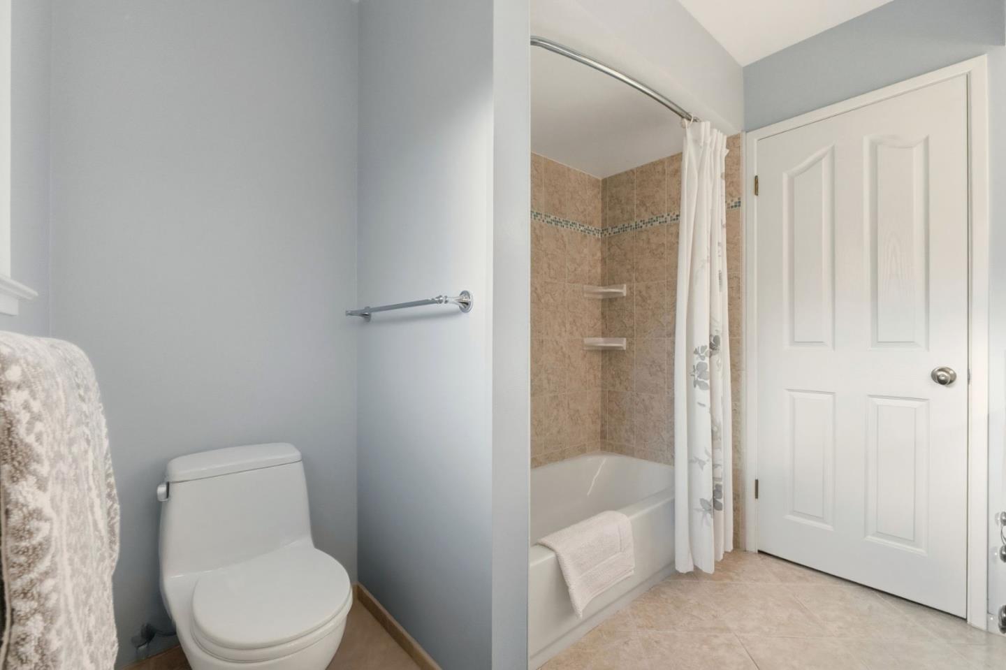 13243 Via Ranchero Drive