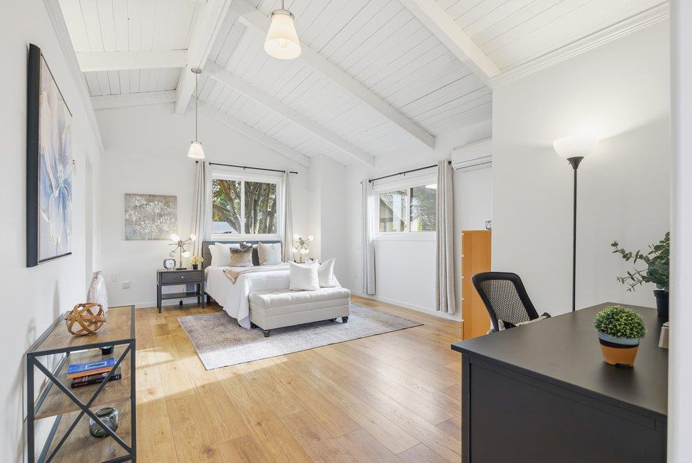 1555 Calaveras Avenue