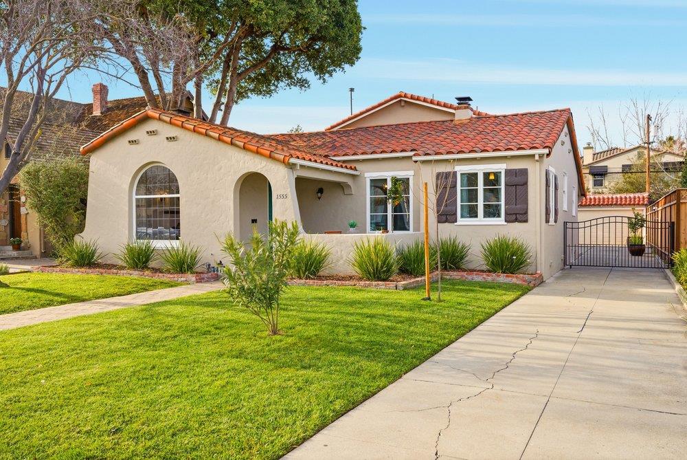 1555 Calaveras Avenue