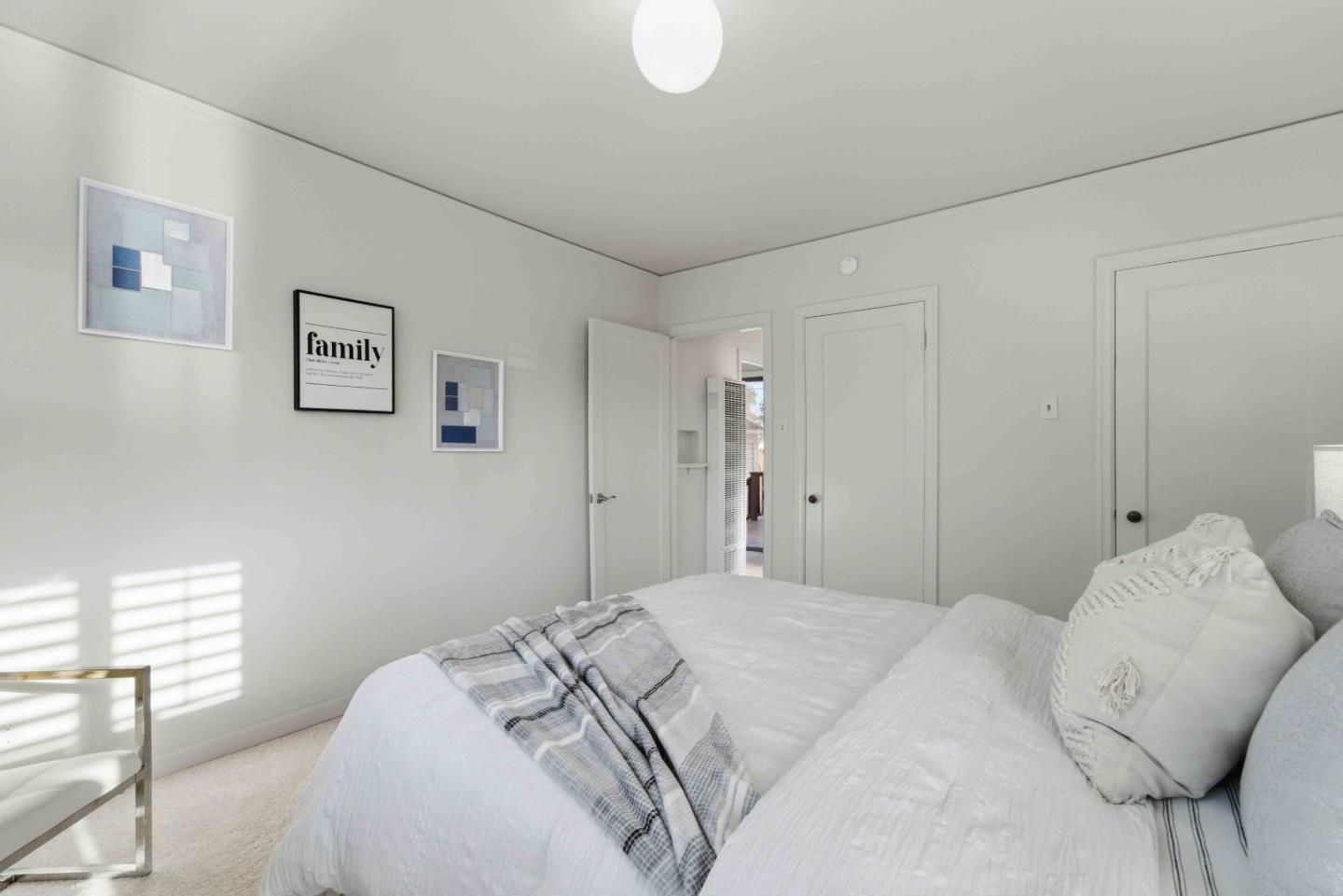 98 East Hillsdale Boulevard